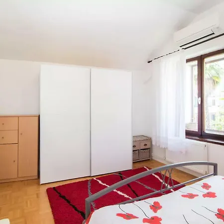 Charming Apartment Koper